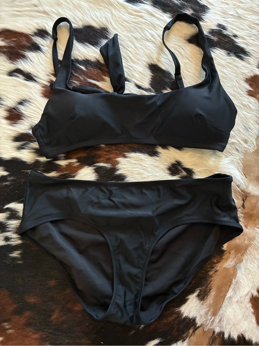 🔥BOGO SWIMWEAR👙
aerie Black Scoop Bikini Set